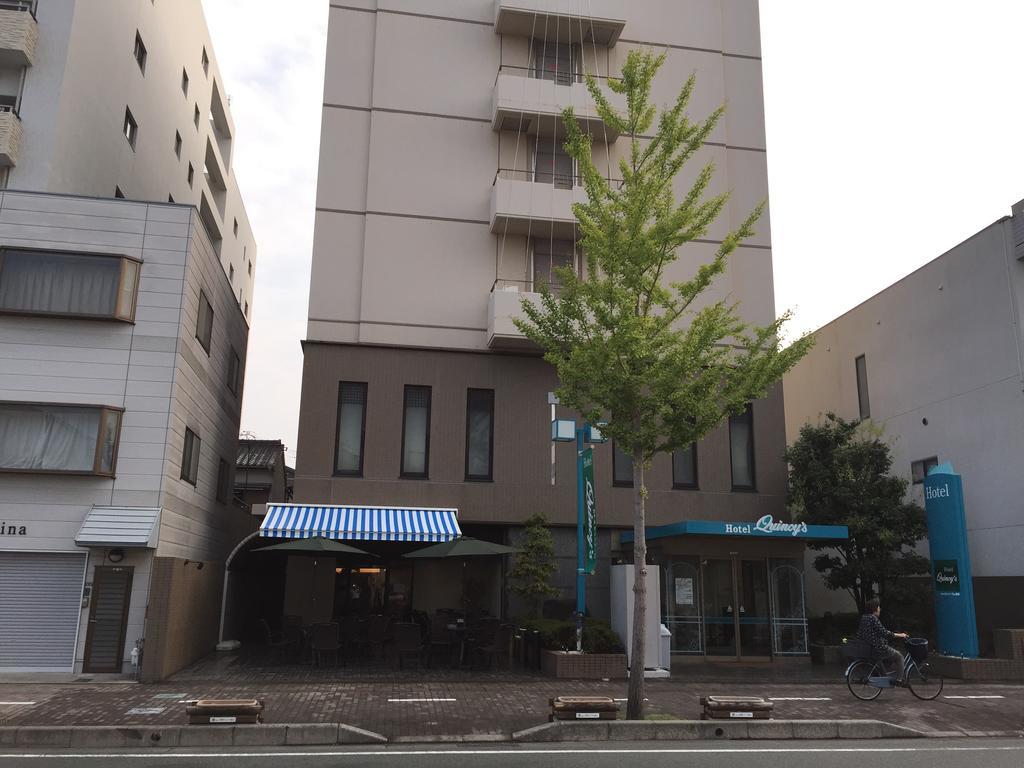 Quincy'S Inn Toyohashi Exterior foto